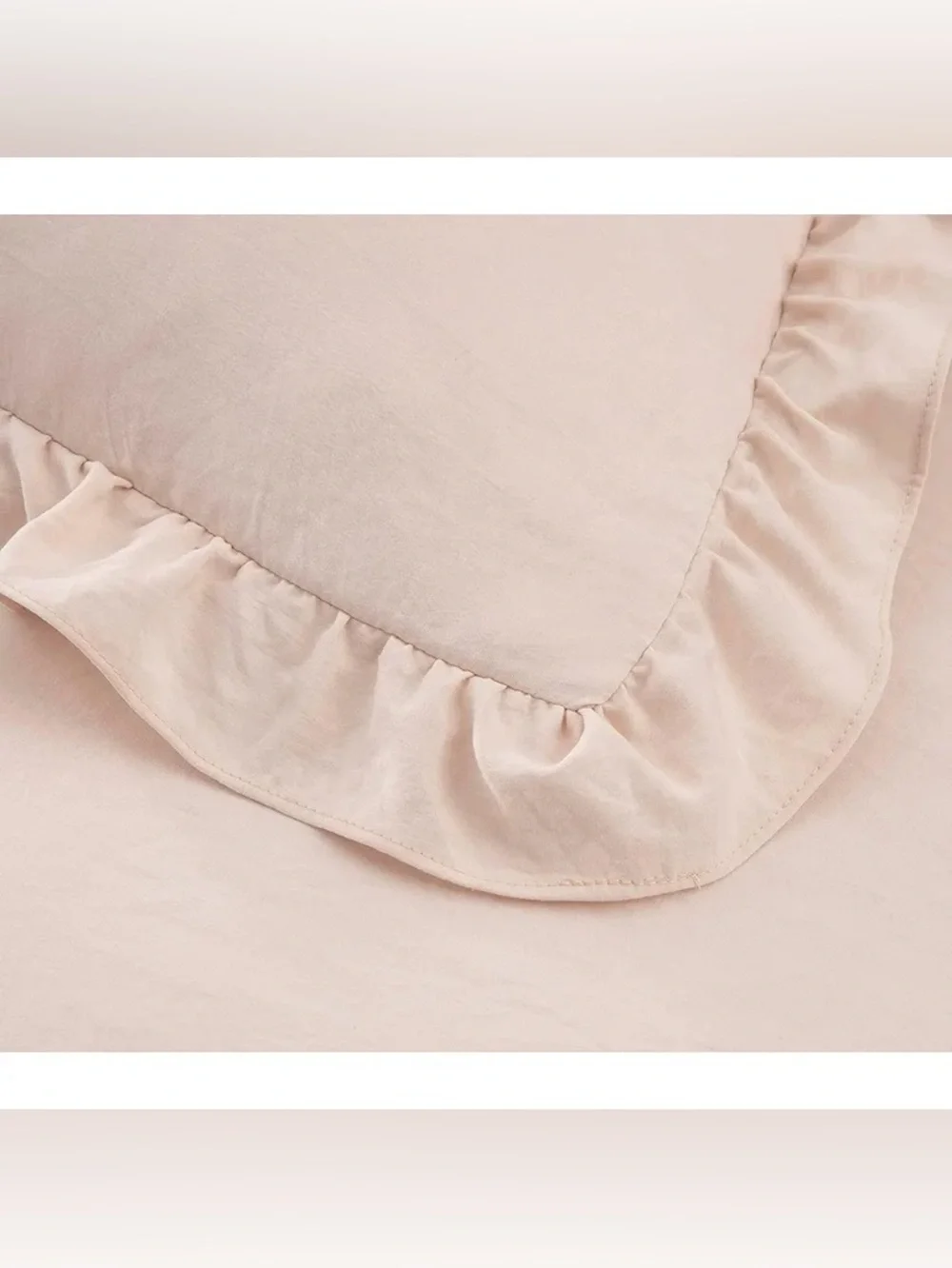 Classic Ruffled 3 piece Queen pink Comforter Set - Blush Pink